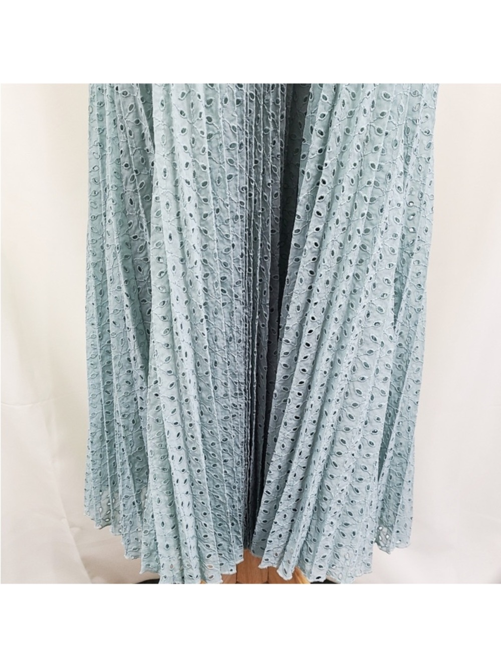ASOS DESIGN high neck sleeveless pleated lace midi dress sage green size 10 - Picture 5 of 7